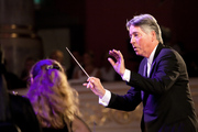 Thumb_image_image_silvestri_conducting